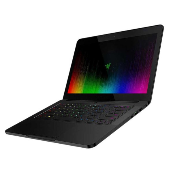 Razer-Blade-14-2017-i7-7700HQ-GTX-1060-03