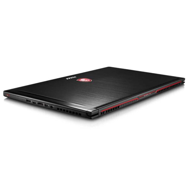 MSI-GS63-7RD-i7-7700HQ-GTX-1050-06